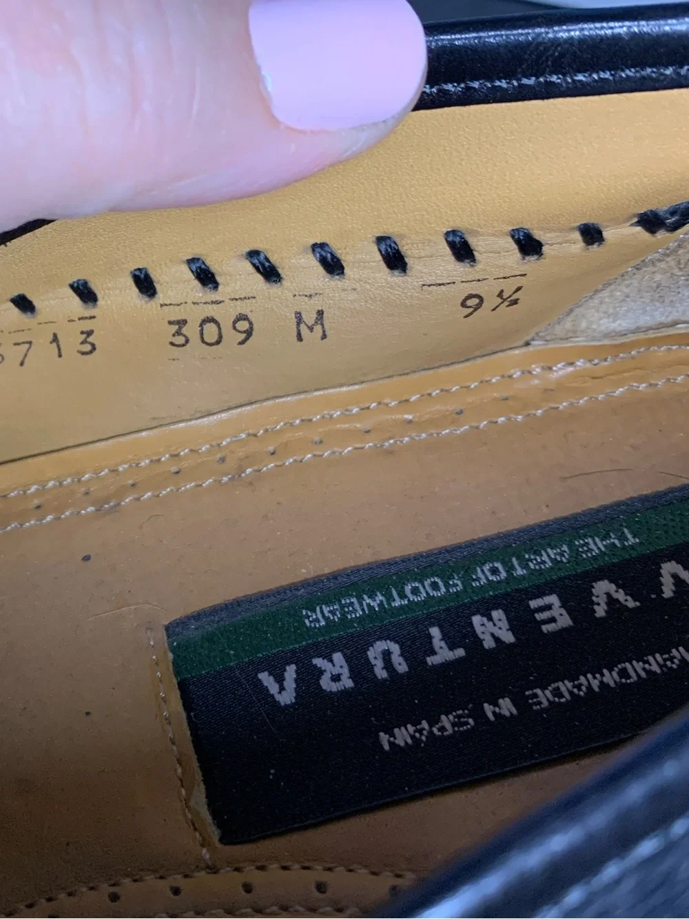 Avventura croc embossed